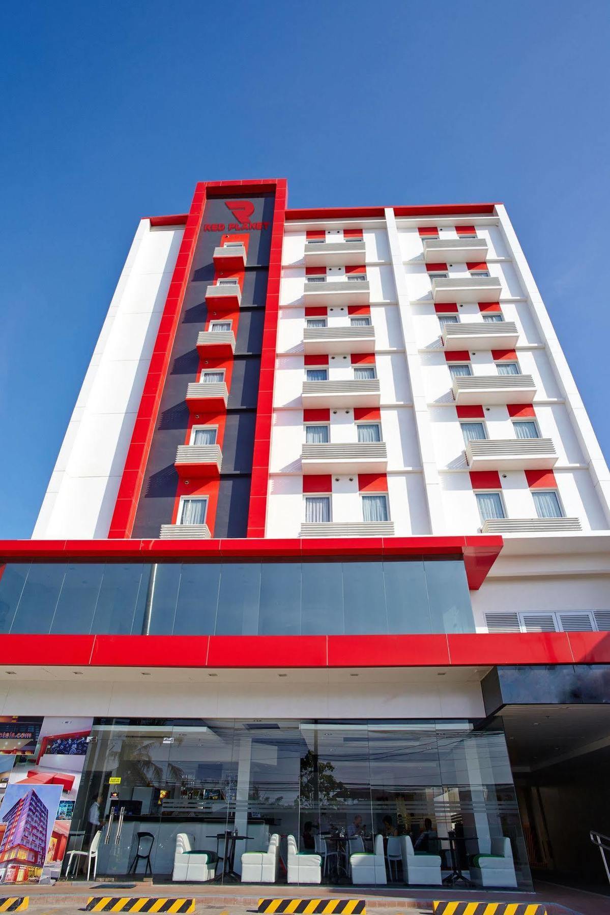 Red Planet Davao Hotel Ngoại thất bức ảnh